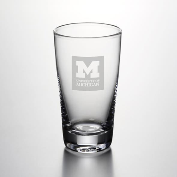 Michigan Ascutney Pint Glass by Simon Pearce Shot #1