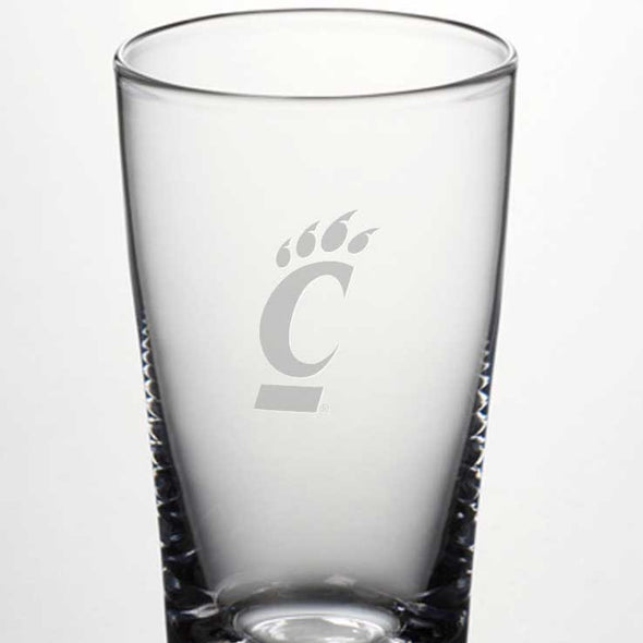 Cincinnati Ascutney Pint Glass by Simon Pearce Shot #2