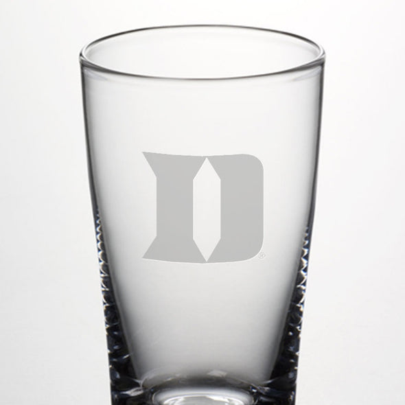 Duke Ascutney Pint Glasses by Simon Pearce Shot #2