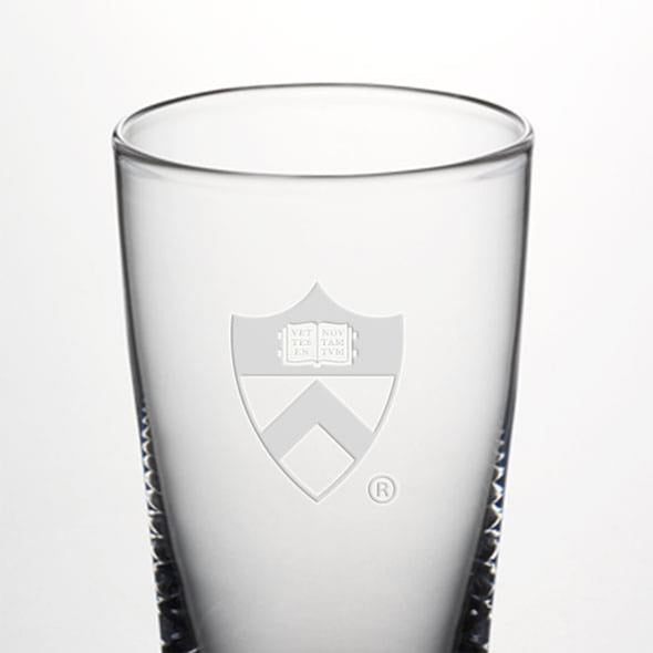 Princeton Ascutney Pint Glass by Simon Pearce Shot #2