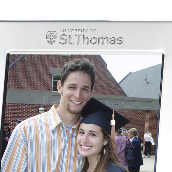 St. Thomas Polished Pewter 5x7 Picture Frame Shot #2