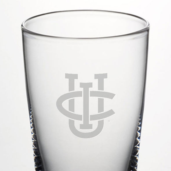 UC Irvine Ascutney Pint Glasses by Simon Pearce Shot #2