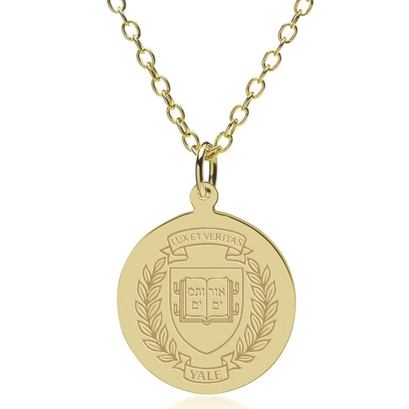 Yale 14K Gold Pendant & Chain Shot #1