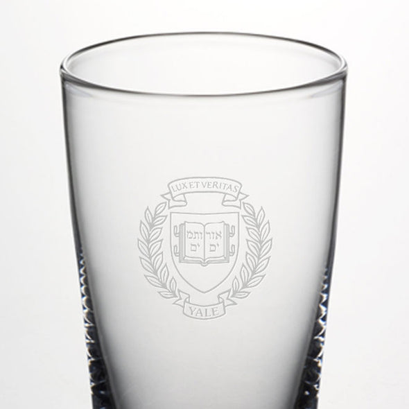 Yale Ascutney Pint Glasses by Simon Pearce Shot #2
