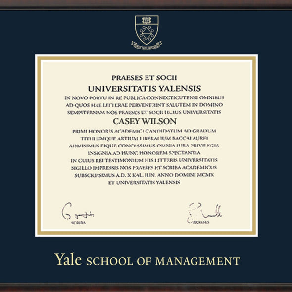 Yale SOM Diploma Frame, the Fidelitas Shot #2